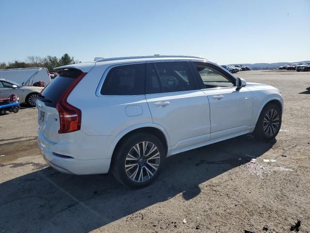 2022 Volvo XC90 T5 Momentum