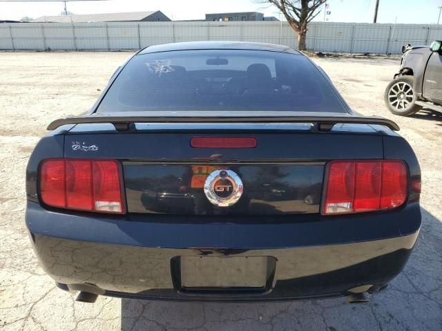 2005 Ford Mustang GT