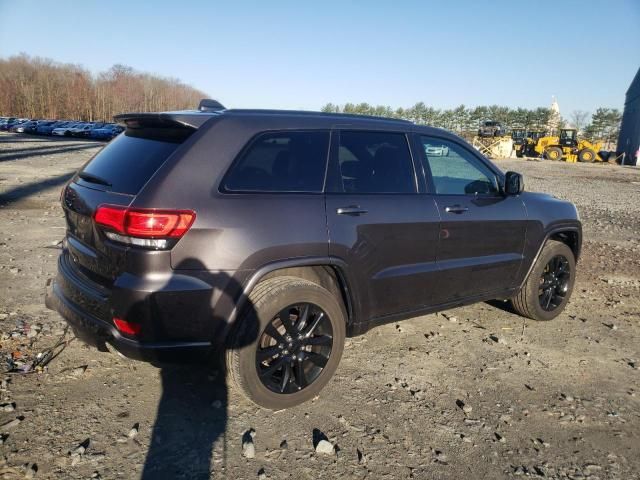 2020 Jeep Grand Cherokee Laredo