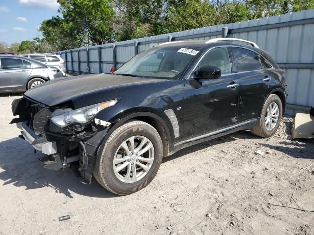 2015 Infiniti QX70