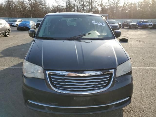 2012 Chrysler Town & Country Touring