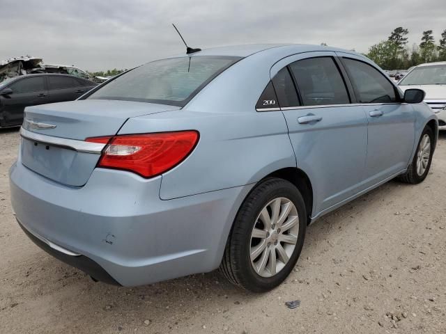 2013 Chrysler 200 Touring