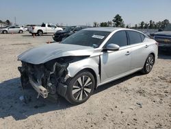 Nissan Altima SV salvage cars for sale: 2019 Nissan Altima SV