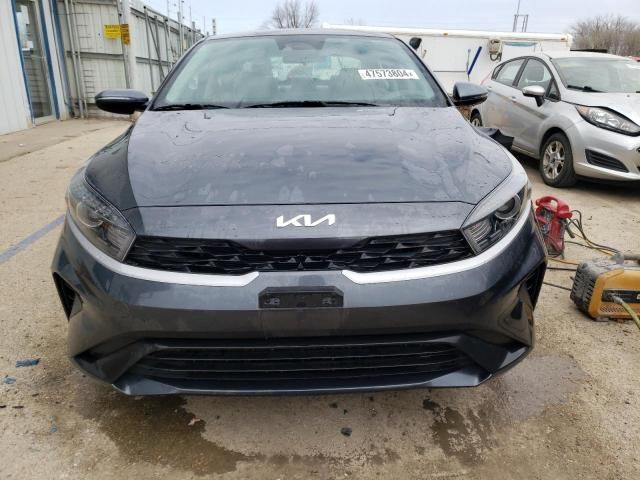 2022 KIA Forte FE