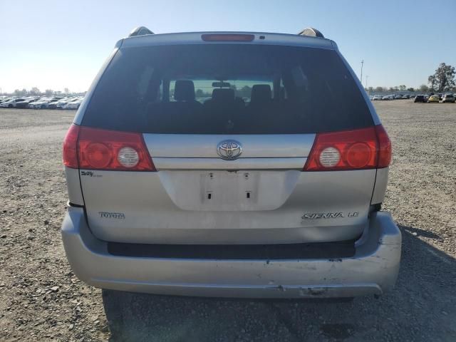 2010 Toyota Sienna CE