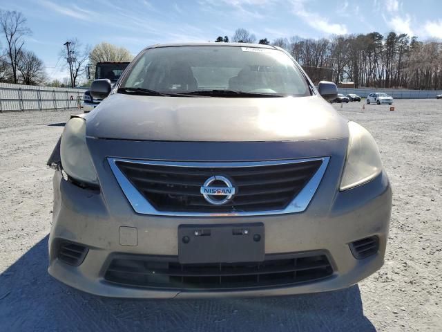 2013 Nissan Versa S