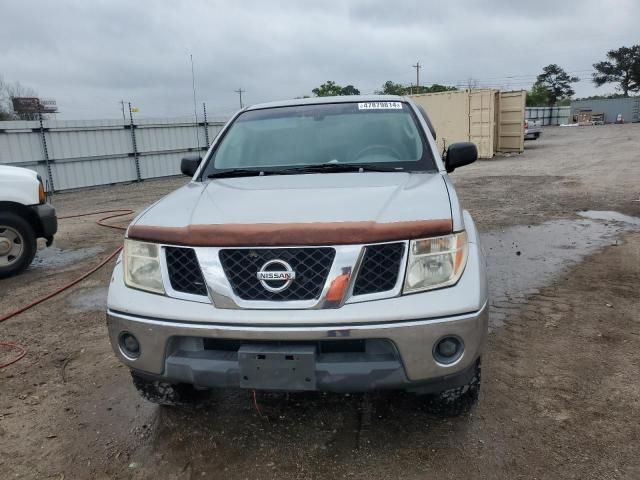 2005 Nissan Frontier Crew Cab LE