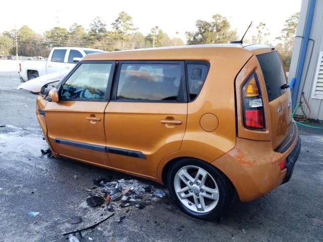 2011 KIA Soul +