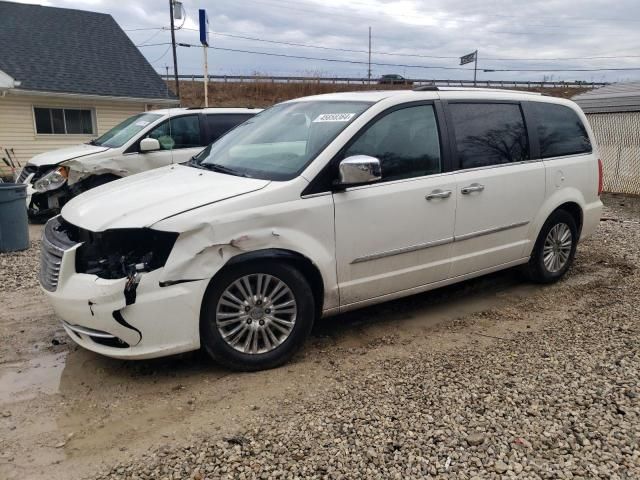 2012 Chrysler Town & Country Limited