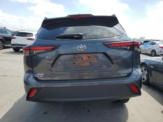 2024 Toyota Highlander LE