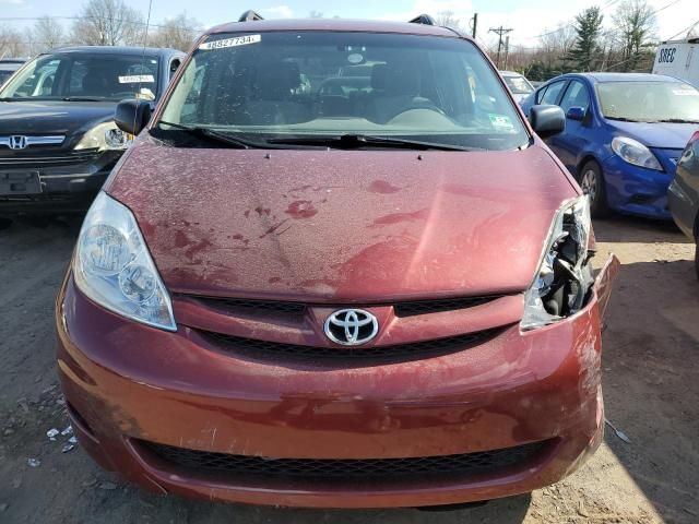 2008 Toyota Sienna CE