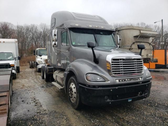 2005 Freightliner Conventional Columbia