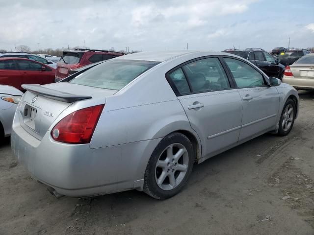 2004 Nissan Maxima SE