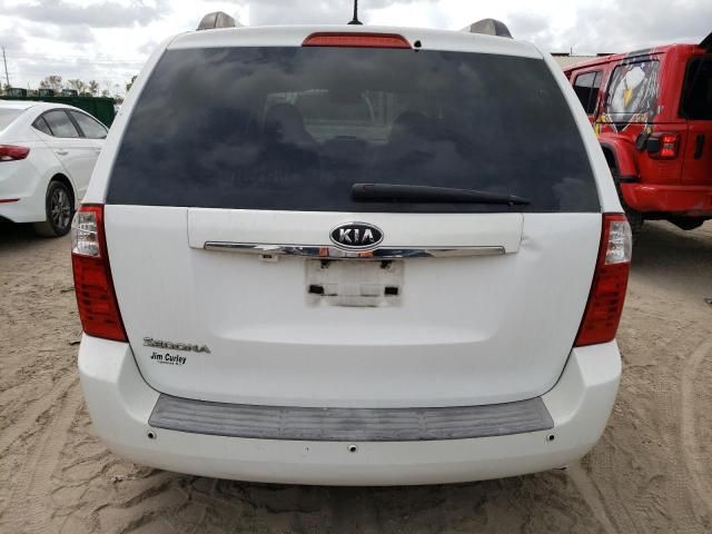 2010 KIA Sedona LX