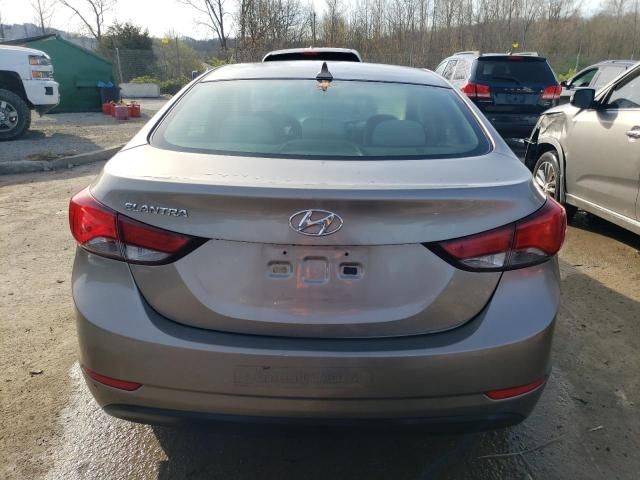 2014 Hyundai Elantra SE