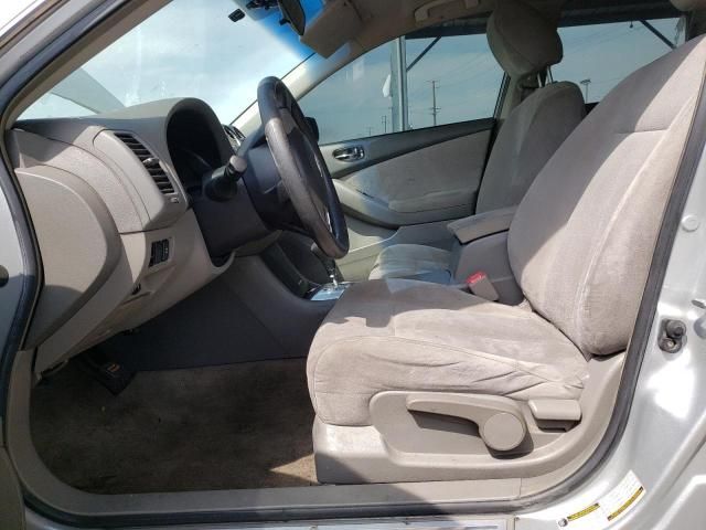 2010 Nissan Altima Base