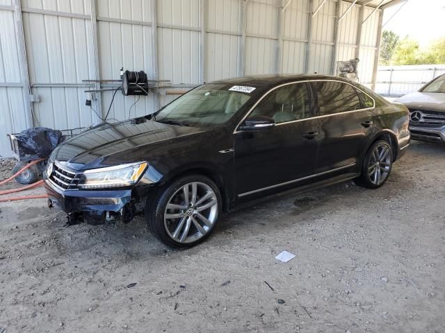 2017 Volkswagen Passat R-Line