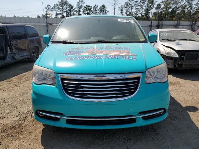 2013 Chrysler Town & Country Touring