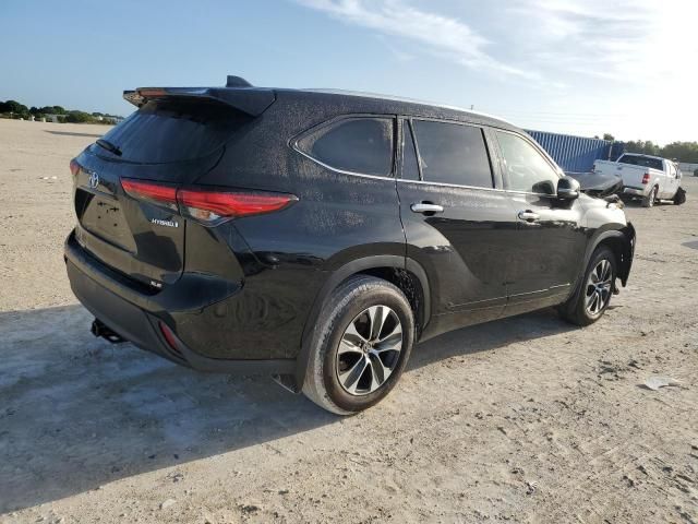 2020 Toyota Highlander Hybrid XLE