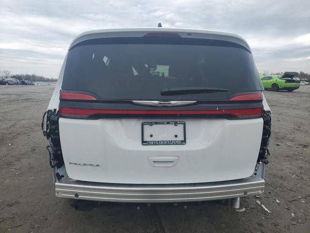 2023 Chrysler Pacifica Touring