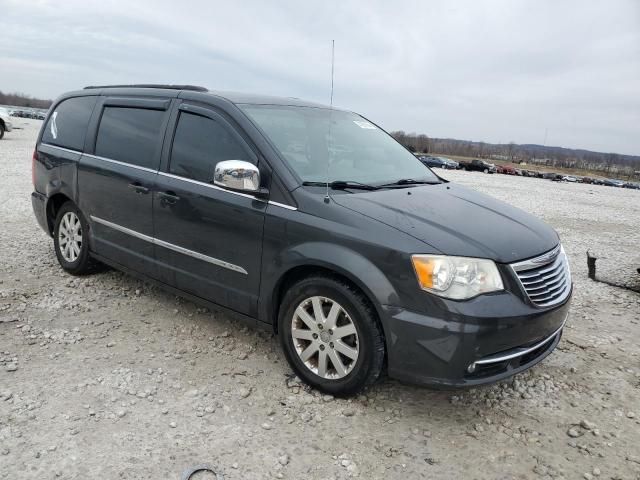 2012 Chrysler Town & Country Touring L