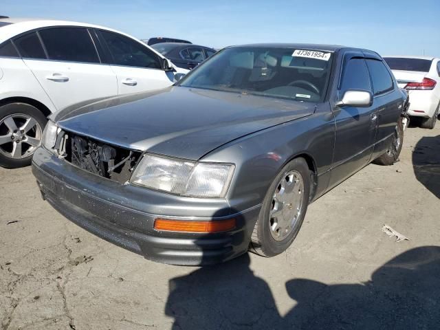 1996 Lexus LS 400