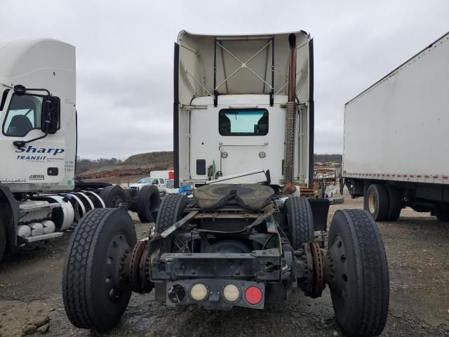 2018 Kenworth Construction T680