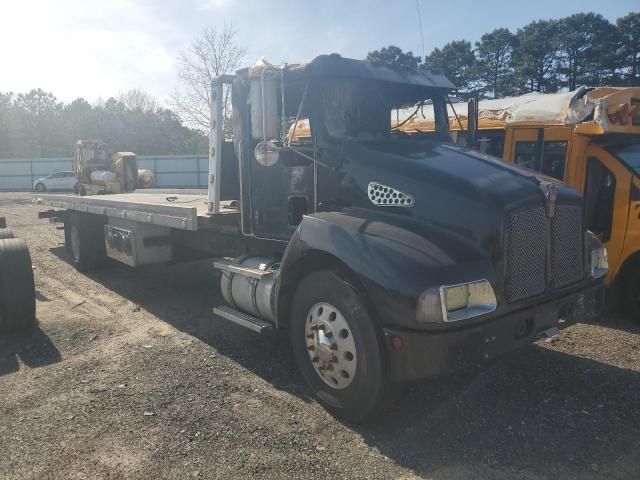 2004 Kenworth Construction T300