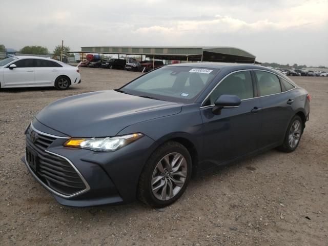 2019 Toyota Avalon XLE