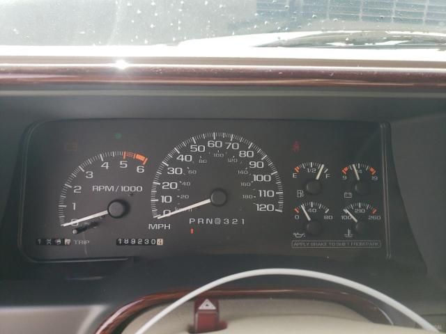 2000 Cadillac Escalade Luxury