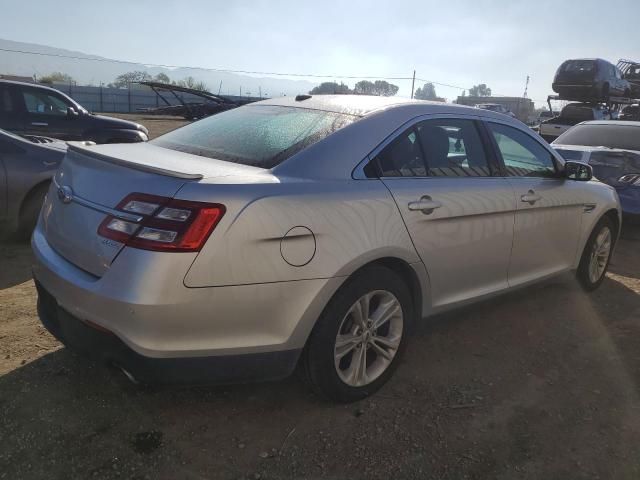 2014 Ford Taurus SEL