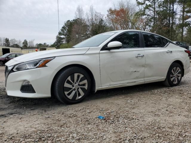 2019 Nissan Altima S