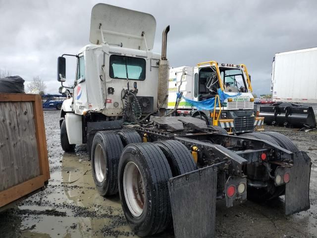 2007 Freightliner Conventional Columbia