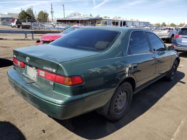 1999 Toyota Camry LE