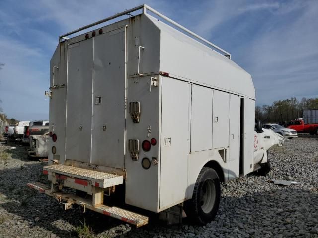 2004 Ford F550 Super Duty