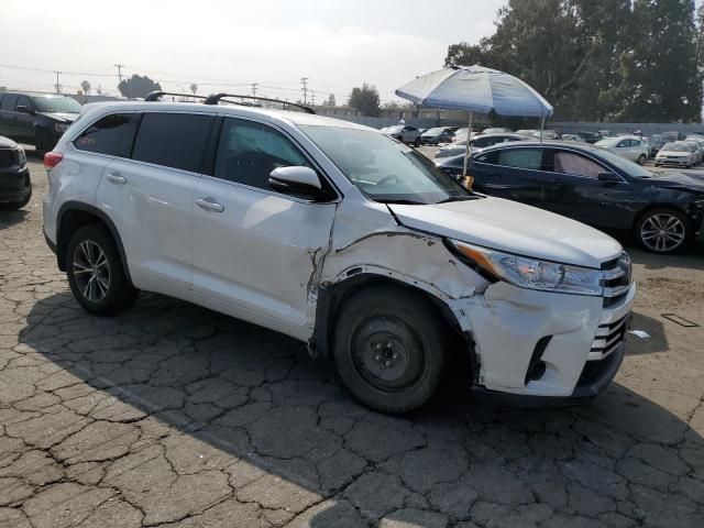 2018 Toyota Highlander LE