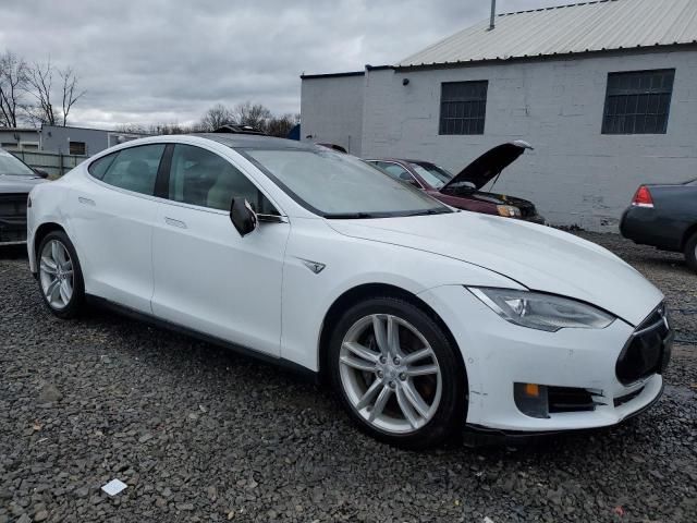 2015 Tesla Model S