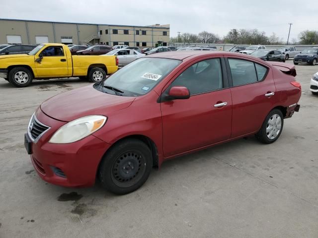 2013 Nissan Versa S