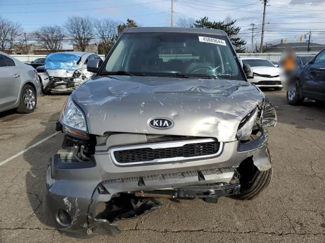 2010 KIA Soul +