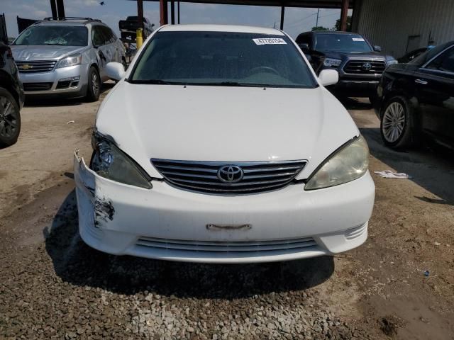 2005 Toyota Camry LE