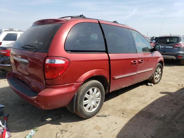 2006 Chrysler Town & Country