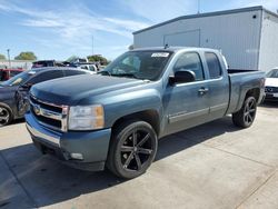 Lots with Bids for sale at auction: 2008 Chevrolet Silverado K1500