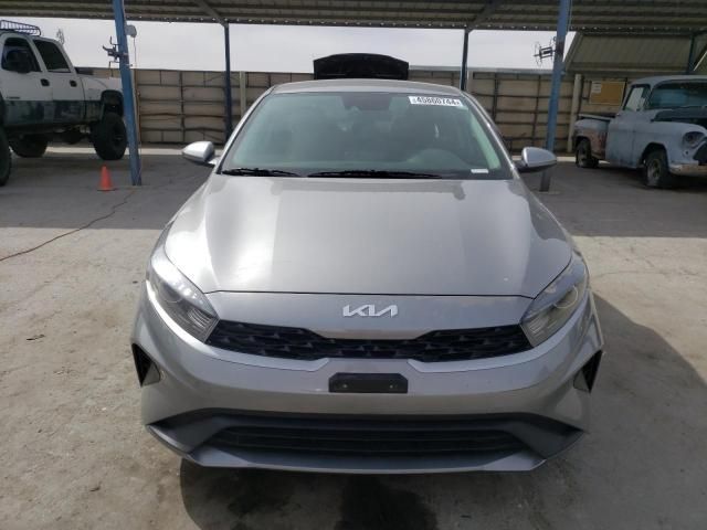 2023 KIA Forte LX