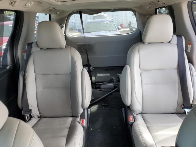 2017 Toyota Sienna XLE