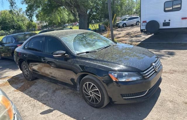 2015 Volkswagen Passat S