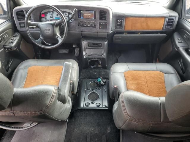 2002 Chevrolet Tahoe C1500