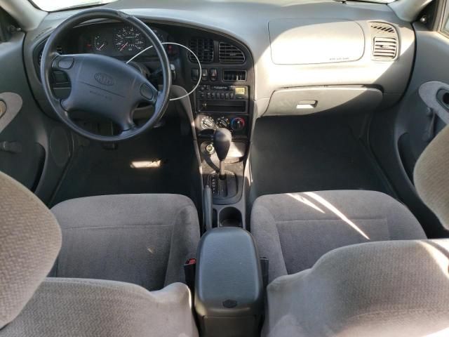 2000 KIA Sephia Base