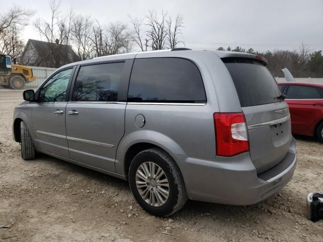 2013 Chrysler Town & Country Limited