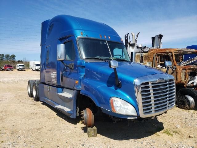 2017 Freightliner Cascadia 125