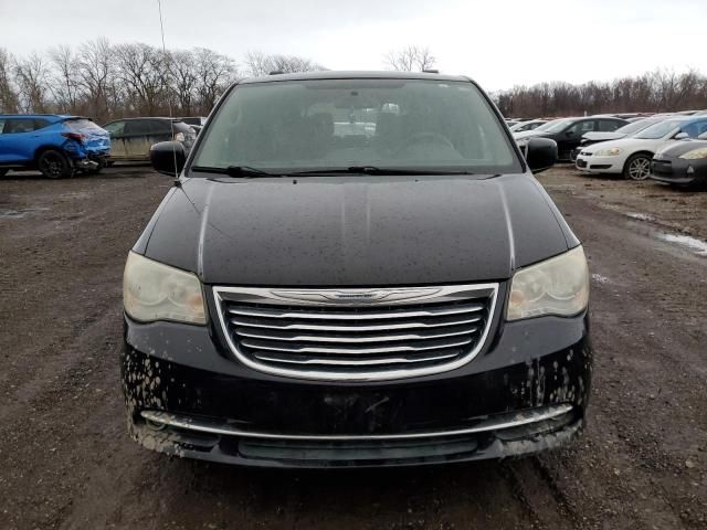 2012 Chrysler Town & Country Touring